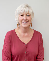 Kathy-Chairside-Assistant_